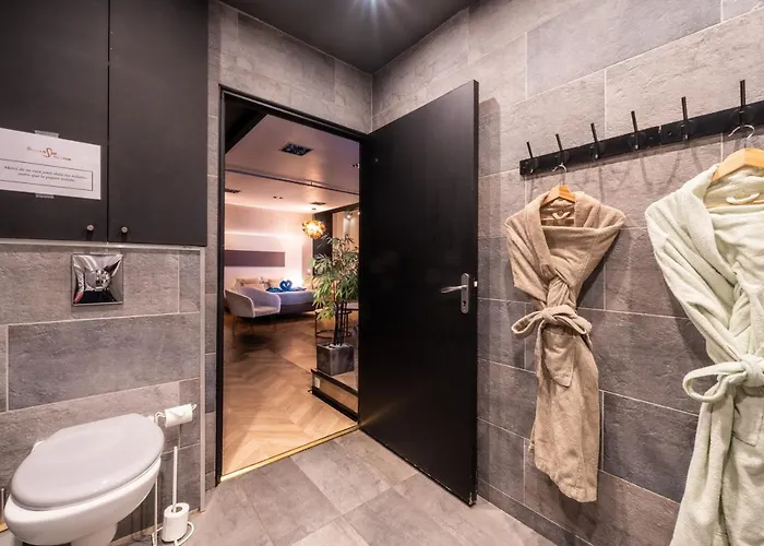 アパート Avec Jacuzzi Prive Ideal Seul Ou Couple - Maison Carre